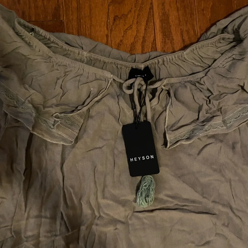Heyson Olive Ruffled Blouse - Picture 2 of 4